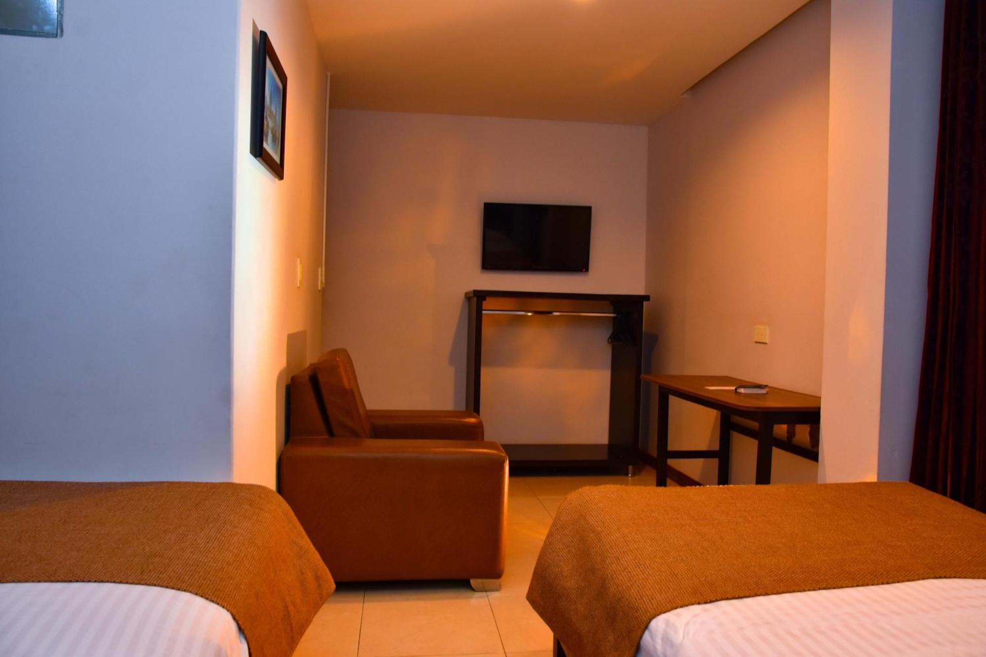 Hotel San Marcos Paipa Exterior photo